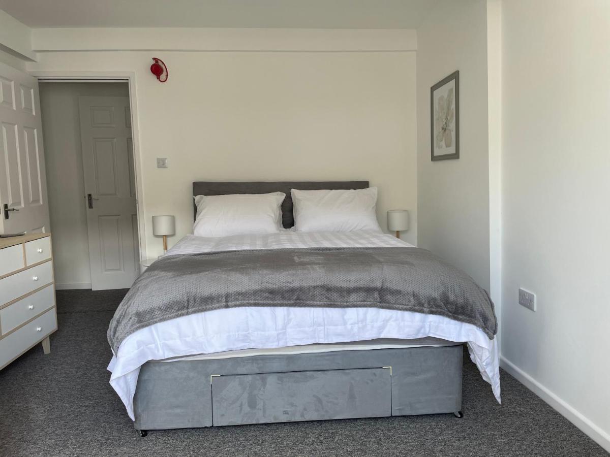 Brownston Apartments Modbury Bagian luar foto