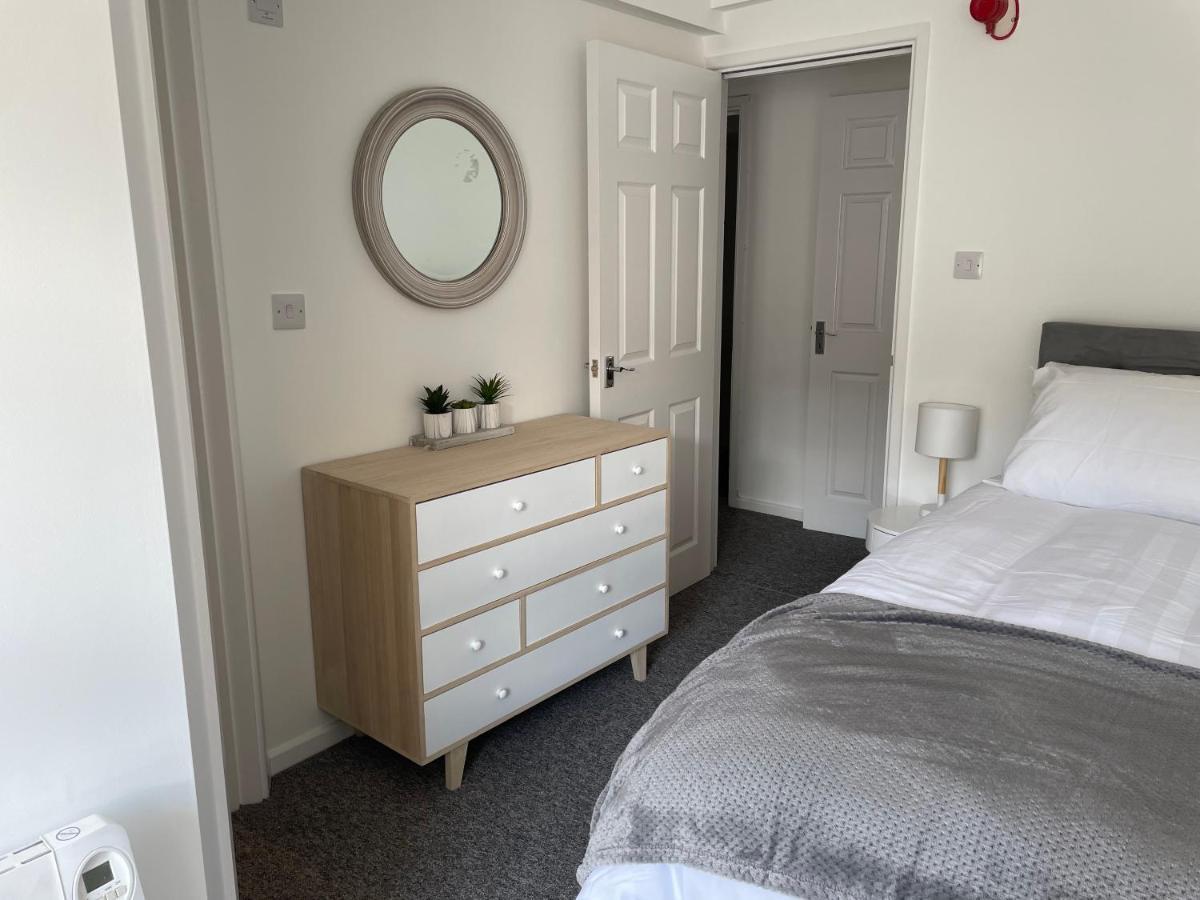 Brownston Apartments Modbury Bagian luar foto