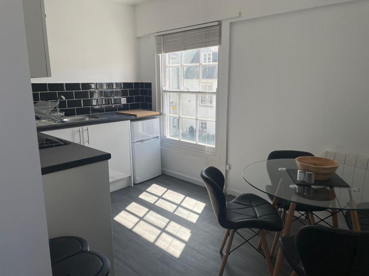 Brownston Apartments Modbury Bagian luar foto