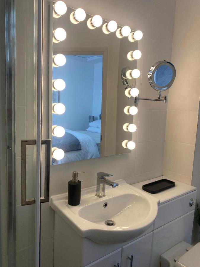 Brownston Apartments Modbury Bagian luar foto