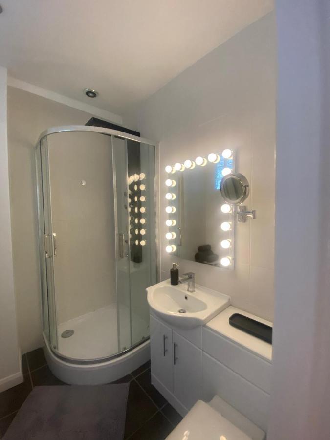 Brownston Apartments Modbury Bagian luar foto